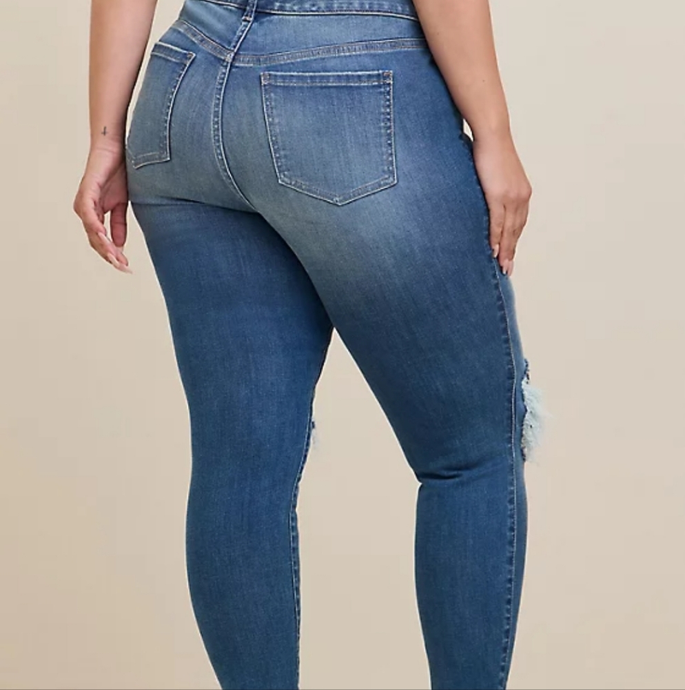 Torrid Deconstructed Jegging with Lace Underlay - Picture 2 of 5